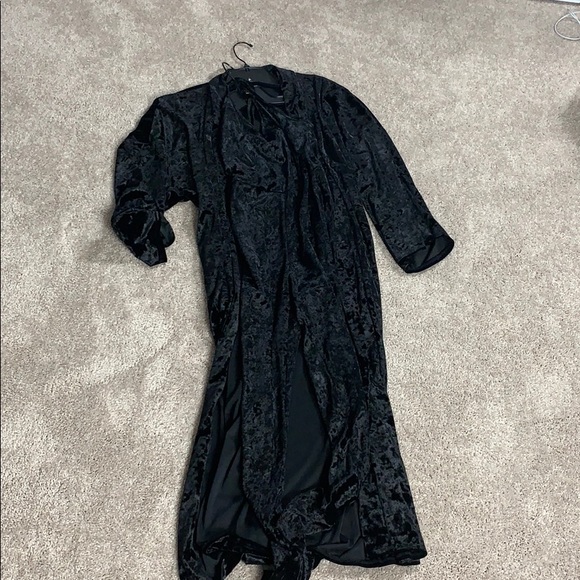 Two Piece crushed velvet set - Picture 4 of 4